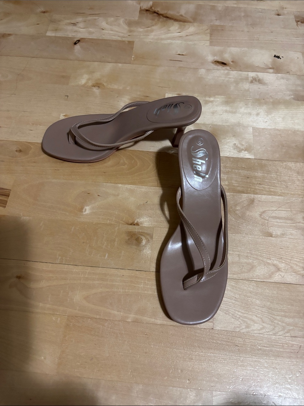 Vionic Taupe Mid-Heel Thong Sandals for Women